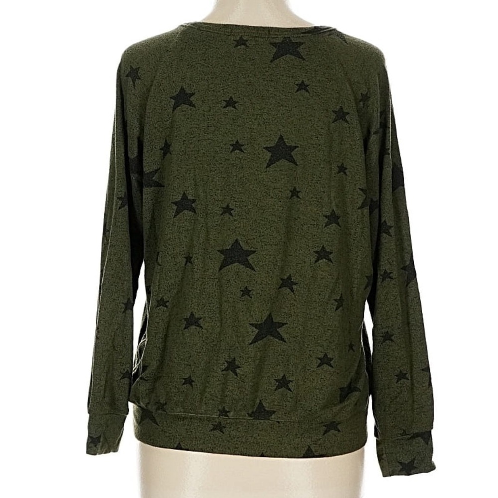 Buffalo David Bitton Green Star Print Top - Picture 2 of 5